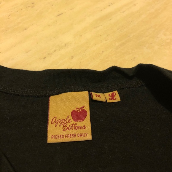 New Apple Bottoms Logo Printed Tee Black S/M - Picture 5 of 5